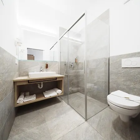 Hotel Kolpinghaus 2*