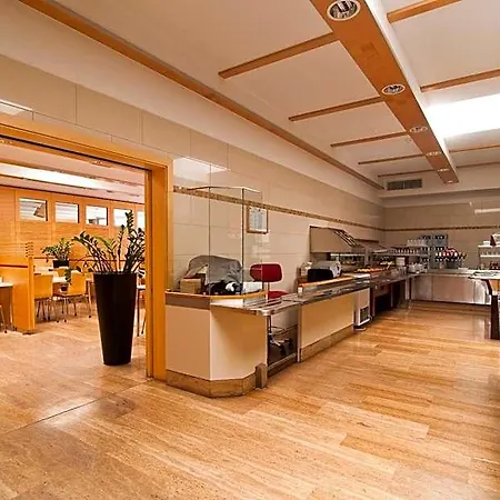 Kolpinghaus Hotell 2*