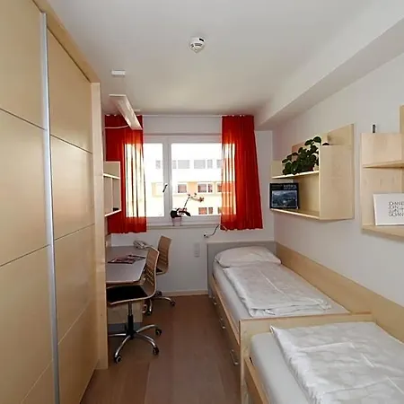 Hotell Kolpinghaus 2*
