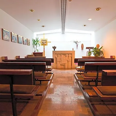 Hotell Kolpinghaus Bolzano