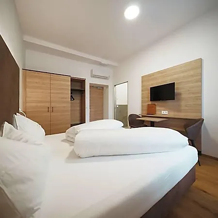 Kolpinghaus Hotell 2*